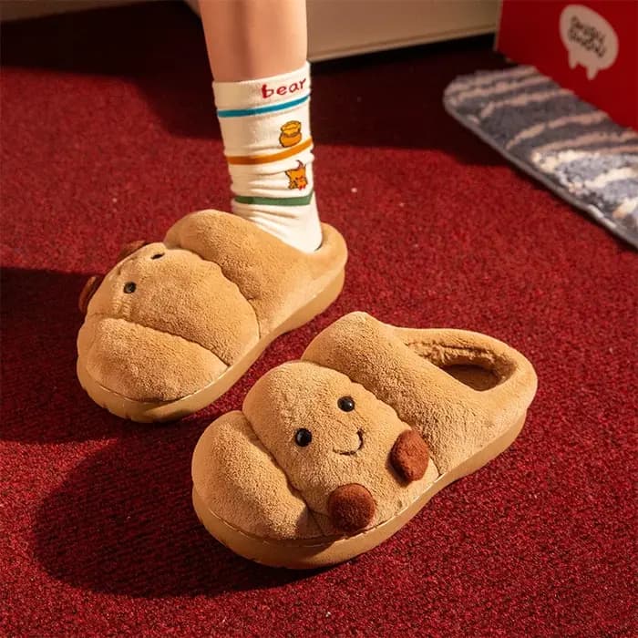 Pantoufles moelleuses de dessin animé pour femmes et hommes