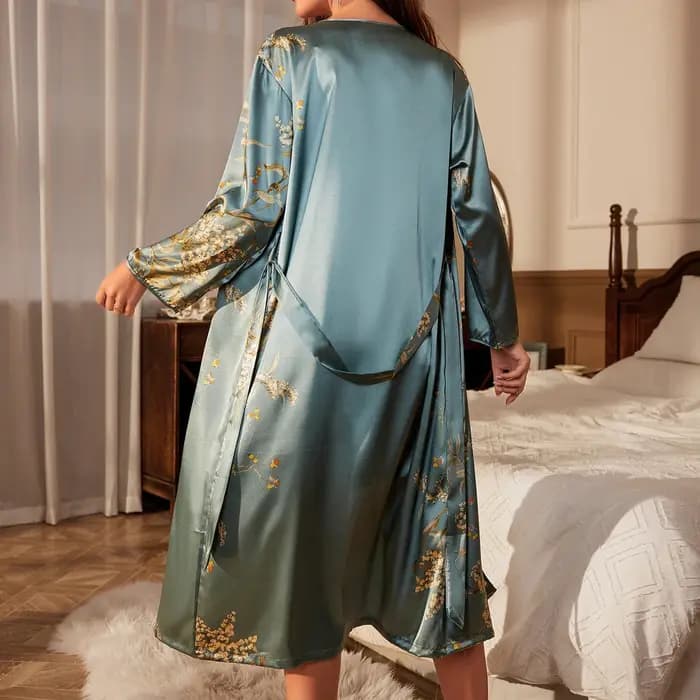 Peignoir ceinturé en satin à imprimé cerises sexy, élégant et respirant, vêtement de détente pour femmes, pour toutes les saisons.