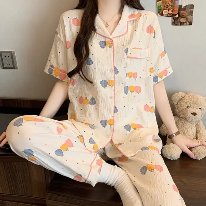 Pyjama doux à nœuds de style français pour femme : ensemble d'été à manches courtes et pantalon long avec imprimé nuage