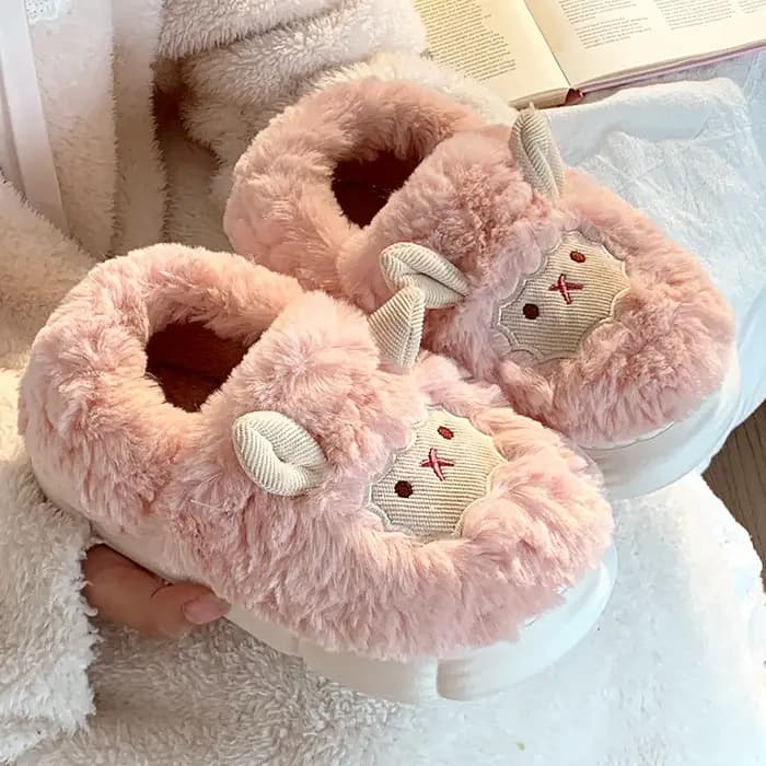 Pantoufles de mouton en peluche pour femmes