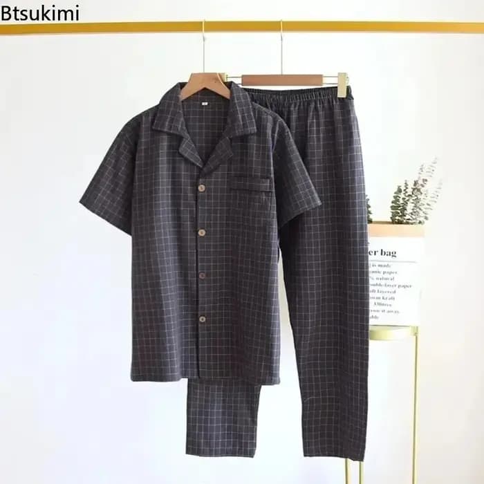 Nouvel ensemble de pyjama de haute qualité pour homme, vêtements d'intérieur deux pièces, mode simple, manches courtes et pantalon, pyjama japonais à carreaux pour homme