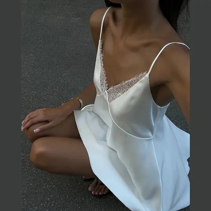 Mini robe en dentelle patchwork beige pour femme sexy coupe ample en ligne A col en V dos nu pour été