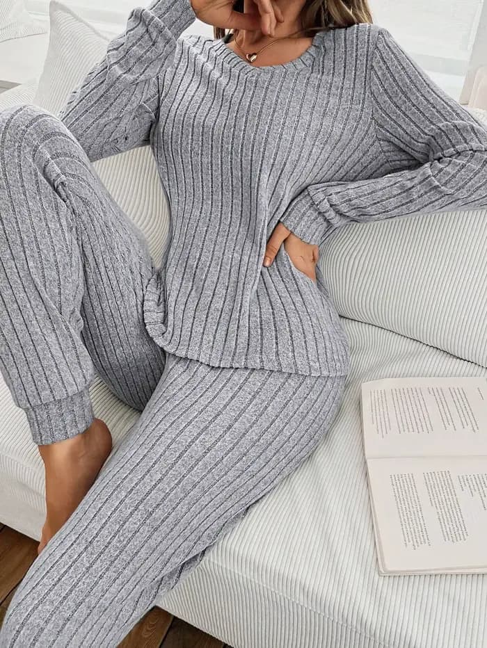 Ensemble pyjama côtelé 2 pièces pour femme - Haut à manches longues et col en V et pantalon de jogging