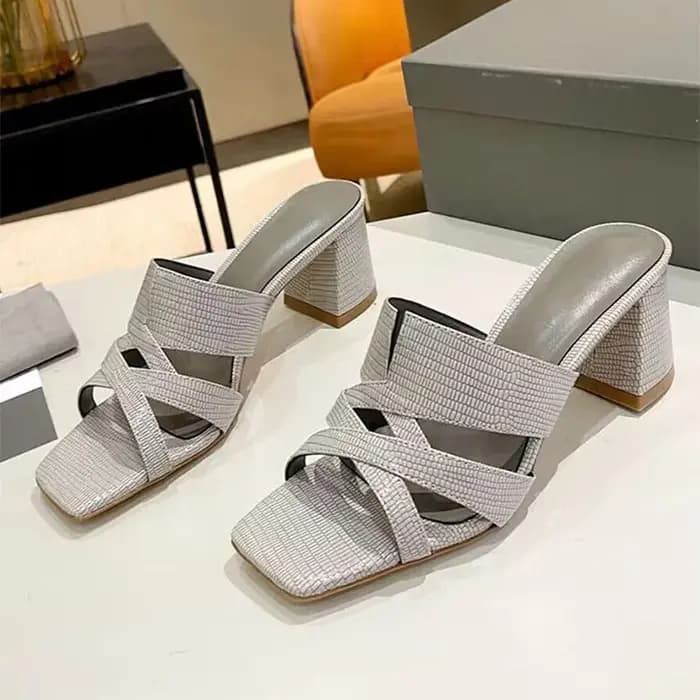 Pantoufles en cuir véritable à bout carré pour femmes