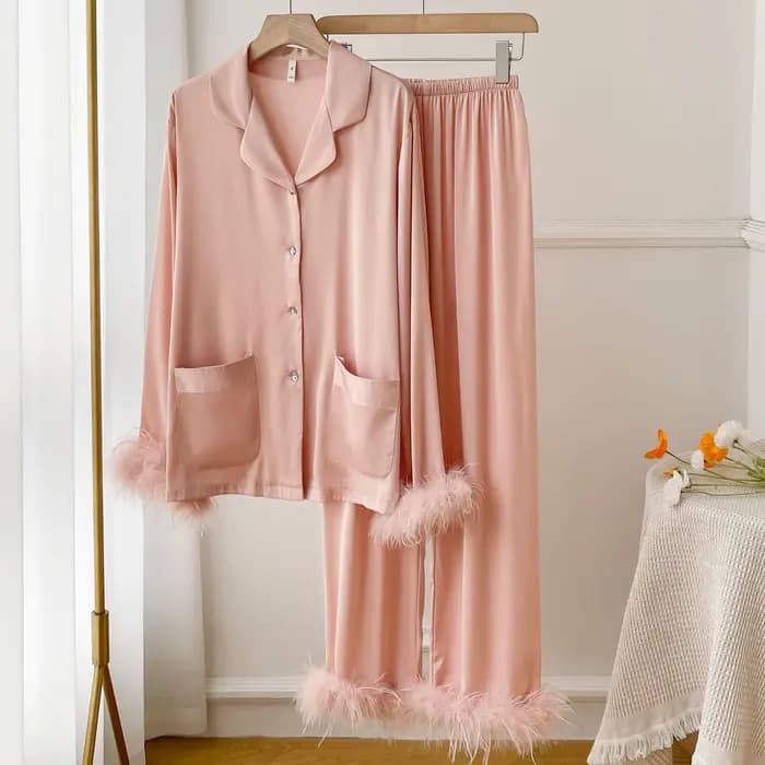 Printemps automne femme pyjamas pantalon ensemble de luxe plume rose mariée vêtements de nuit de mariage cadeau Sexy ample Satin vêtements de maison vêtements de détente
