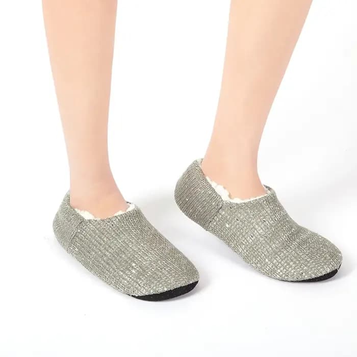 Chaussons en peluche non ald doux et confortables pour femmes