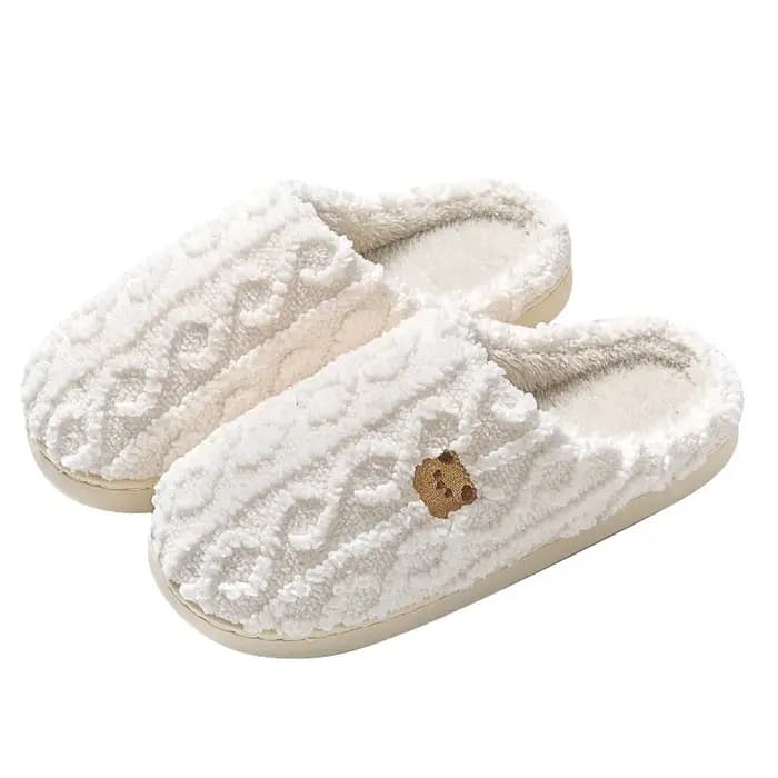 Pantoufles chaudes en coton pour hommes et femmes avec semelle antidérapante pour un usage intérieur