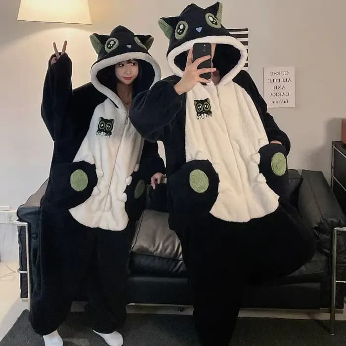 Kigurumi adultes Couples pyjamas Kawaii chat Onesie épais à capuche vêtements de nuit femme hommes une pièce Homewear