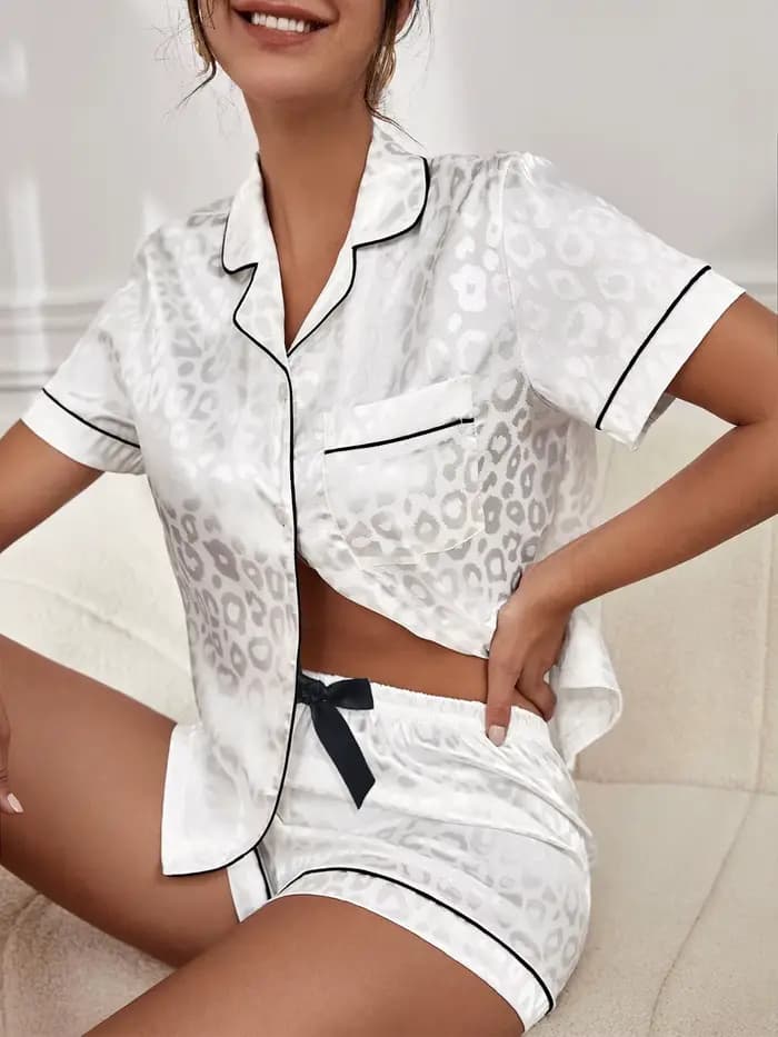 Pyjama pour femmes, ensemble de vêtements de détente imprimés floraux élégants