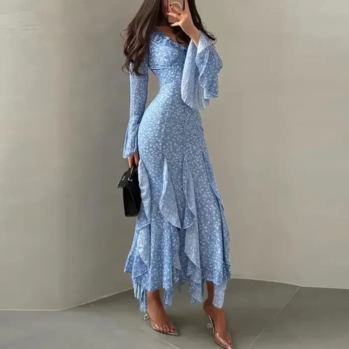 Robe longue élégante pour femme à manches évasées et bordure feuille de lotus