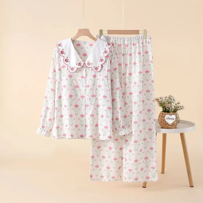 Pyjama femme en gaze double couche pur coton beige style pastoral motif floral pour grossesse allaitement et automne