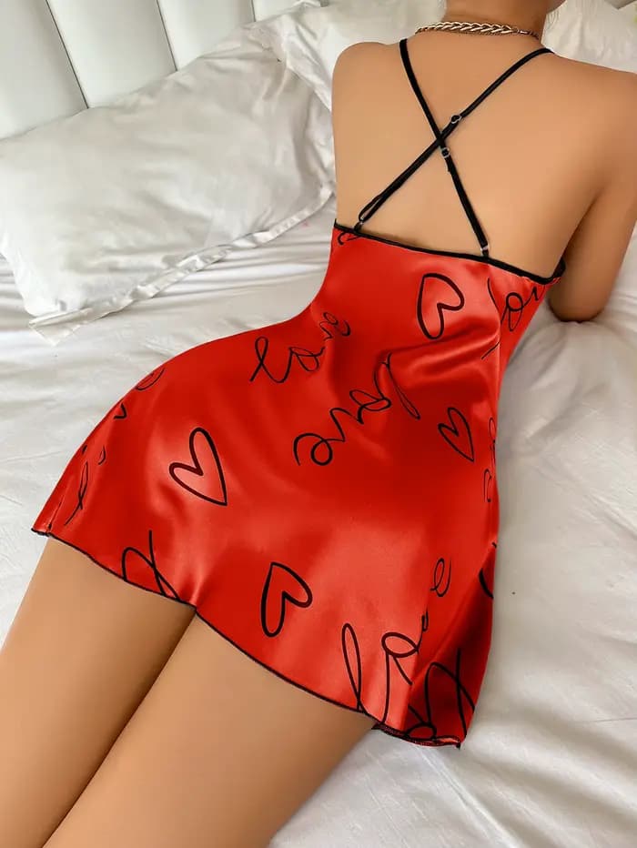 Coeur lettre impression chemise de nuit décontracté col rond Spaghetti sangle robe