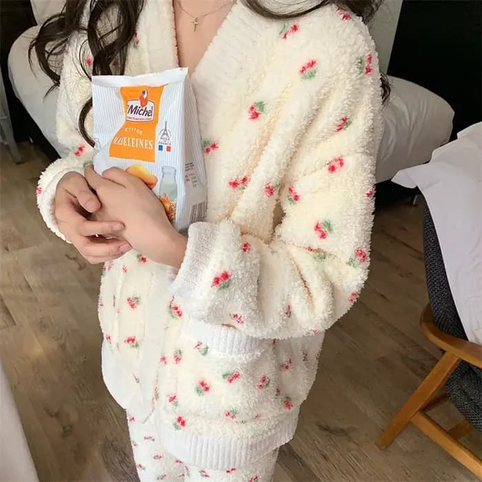 Pyjamas pour femmes chaud doux hiver flanelle maison vêtements femme mignon