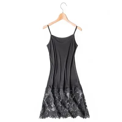 SuyaDream femmes glisse complète tricoté soie naturelle et dentelle bas Anti vidé robe Slip nu noir