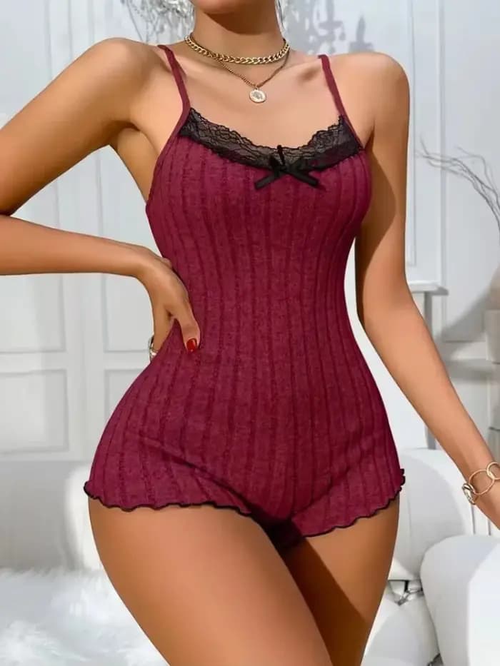 Pyjama brodé pour femme, combinaison d'été, vêtement de nuit en dentelle, body confortable avec dos papillon