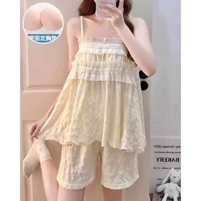Ensemble de pyjama d'été style princesse pour femme avec coussinet de poitrine, short à bretelles, vêtements d'intérieur coréens, tenue décontractée ample à volants pour filles