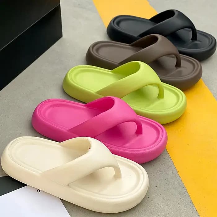 Tongs élégantes pour femmes avec sensation de marche sur un nuage