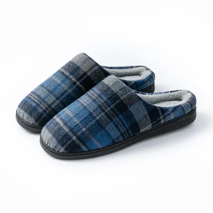 Chaussons d'intérieur en feutre doux à carreaux pour hommes, confortables et chauds, parfaits pour l
