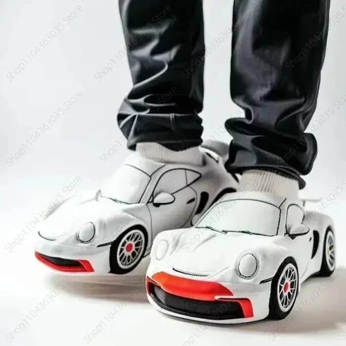 2025 Chaussons en peluche amusants en forme de voiture pour BMW, pour femmes et hommes, cadeaux de Saint-Valentin, pour l'intérieur