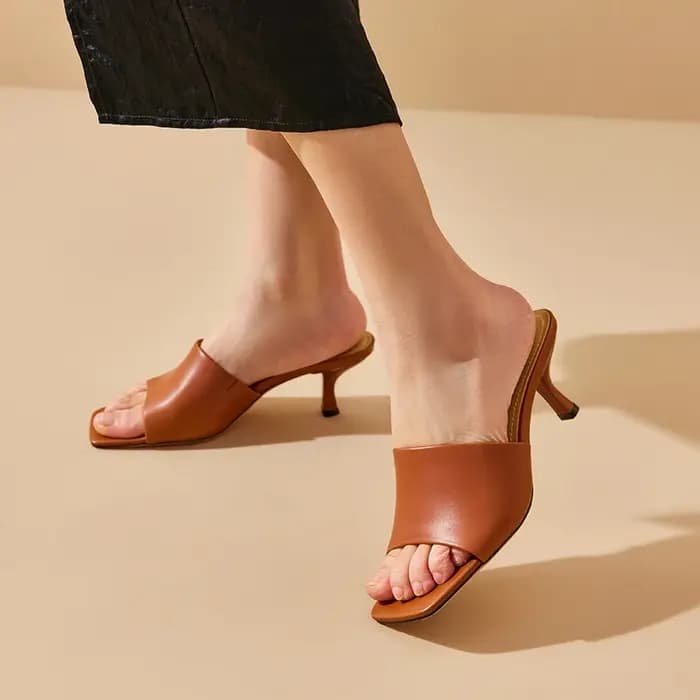 BEAUTODAY pantoufles élégantes femmes en cuir de veau couleur unie bout carré talons fins dames chaussures de plein air à la main 35110
