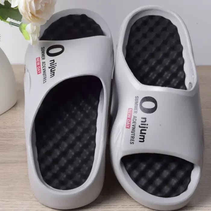 Onijum – pantoufles de Massage pour hommes, sandales d'intérieur et d'extérieur, chaussures de plage décontractées, semelle confortable, grande taille 3, nouvelle collection 2024