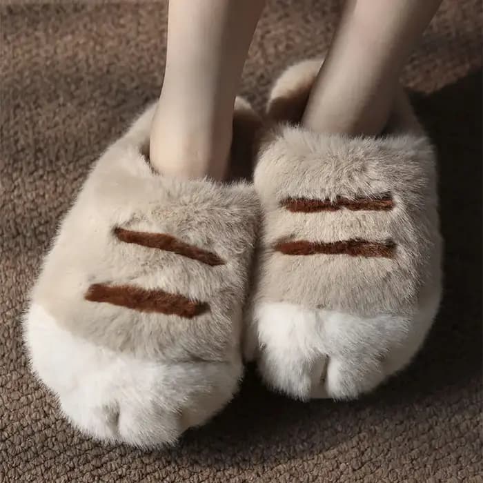 Pantoufles Patte de Chat Douillettes pour Femme – Chaussons d'Hiver Moelleux pour la Maison