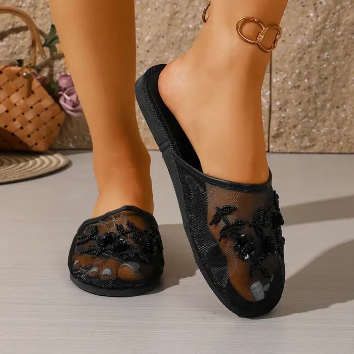 Nouvelles pantoufles sexy en maille pour femmes 2026 – Mules d'intérieur légères, chaussures plates pour femmes, sandales de plage et tongs pour l'extérieur