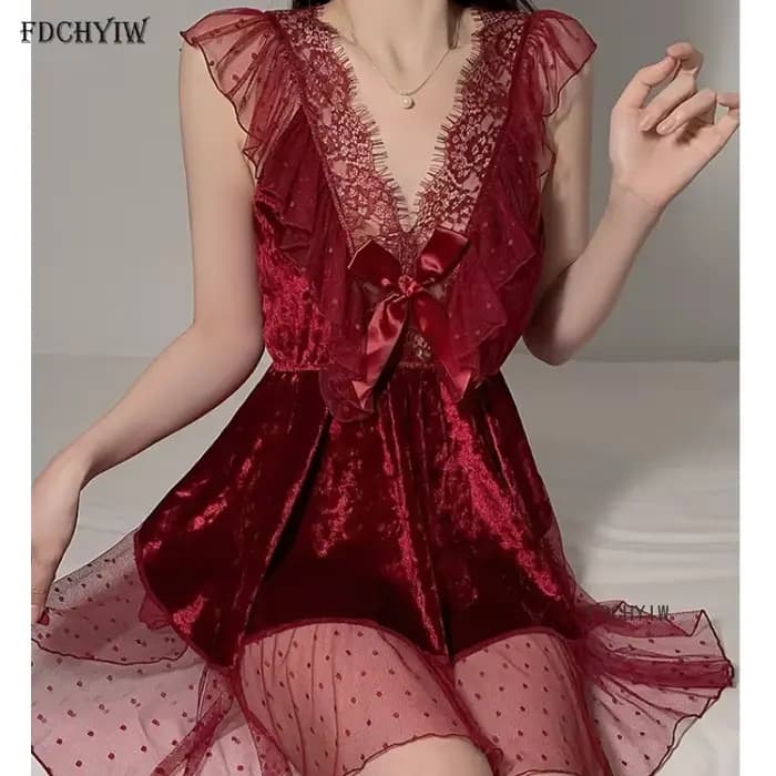 Chemise de nuit en dentelle pour femme