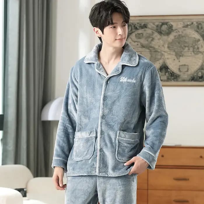 Pyjama pour homme en polaire corail épais et rembourré manches longues gris bleu hiver confortable avec col rabattu et tissu extensible