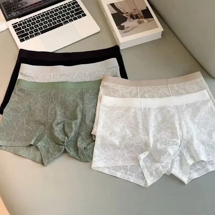 Caleçons Boxers Homme Tendance en Soie Glacée et Maille Fine avec Dentelle – Respirants et Séchage Rapide pour Usage Quotidien