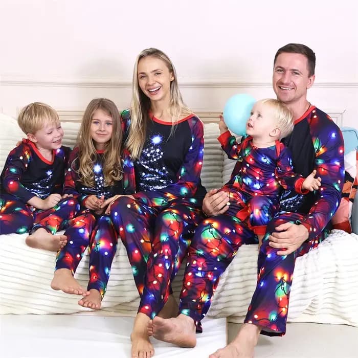 Pyjamas de famille de noël adultes enfants tenues assorties mignon vêtements de nuit amples mère fille père Don bébé