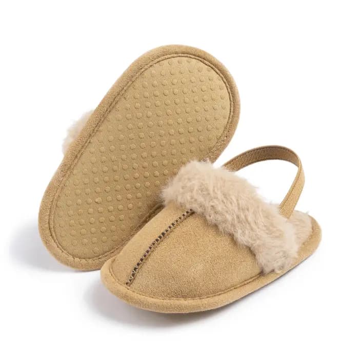 Sandales en peluche coordonnantes pour bébé fille