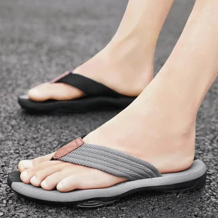 Pantoufles pour hommes tongs d'été nouvelle mode