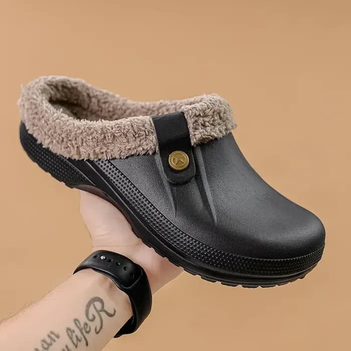 ELUVA unisexe pantoufles hiver chaud maison chaussures intérieur extérieur EVA imperméable anti-dérapant flou doublure en peluche confort plate-forme sabots