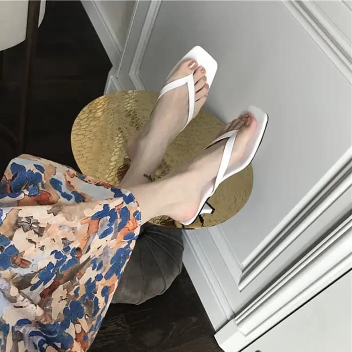 Bailamos-Pantoufles en cuir PU souple pour femmes, bande étroite, tongs à enfiler, chaussures à talons bas carrés, sandales d'été, haute qualité