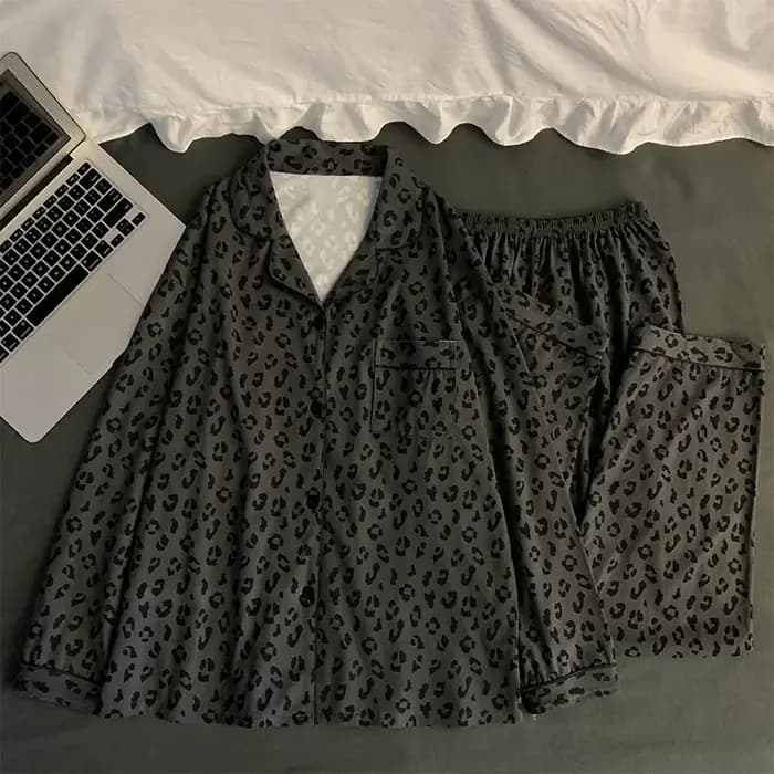 Ensemble de pyjama de luxe français à imprimé léopard pour femme