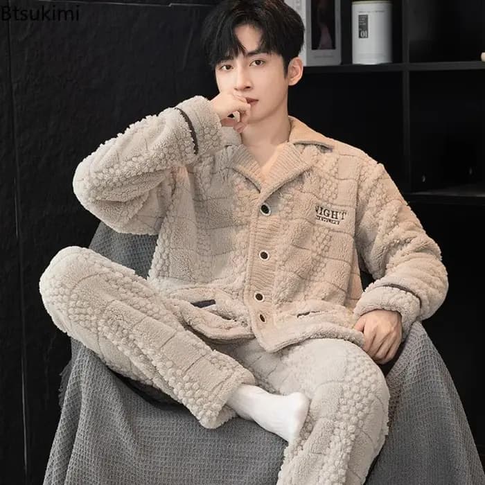 Nouveaux ensembles de pyjama en flanelle pour hommes automne et hiver épaissir chaud ample décontracté Homewear corail velours hauts + pantalons mâle costume de nuit