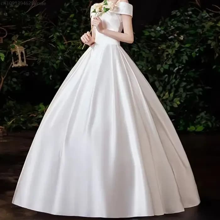 Robe de soirée élégante en satin pour femme