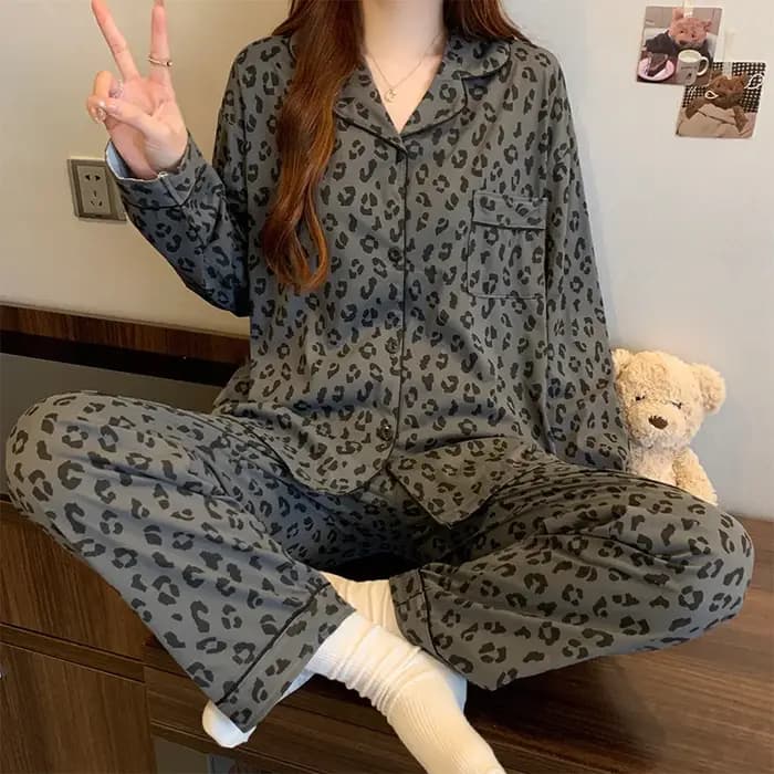 Pyjama imprimé léopard gris de Style coréen pour femmes