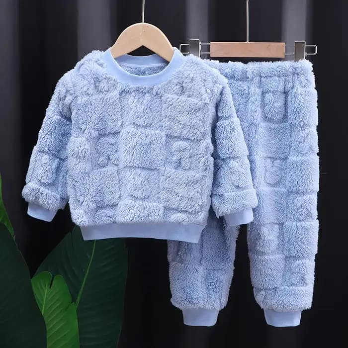 Pyjamas pour enfants automne-hiver à revers