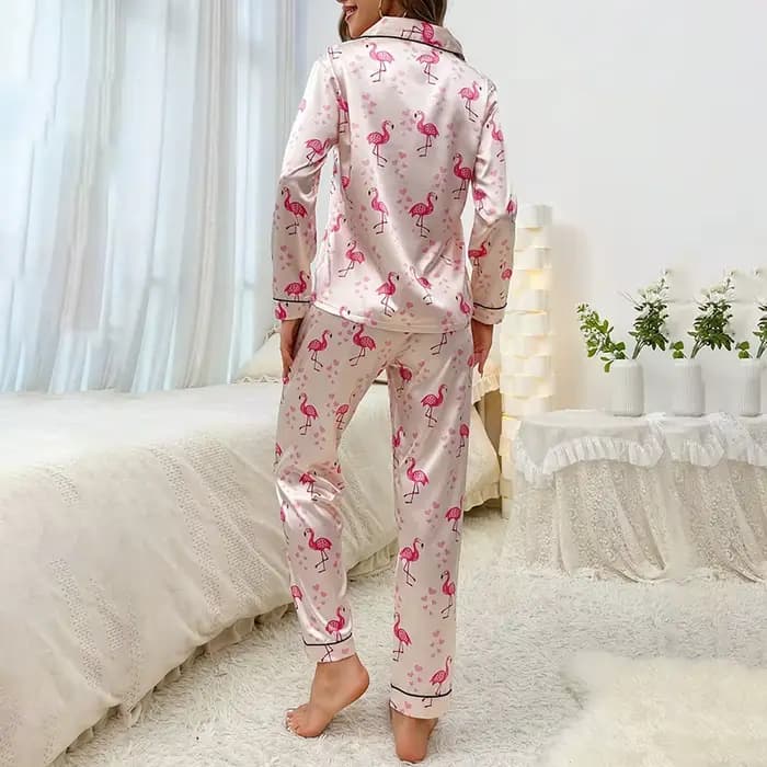 Pyjama en Satin imprimé flamant pour Femme, vêtements de maison décontractés, col à revers, boutons, hauts et pantalons, vêtements de nuit, 2 pièces, automne