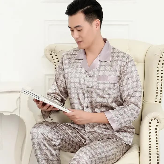 Pyjamas hommes printemps été mince glace soie luxueux coupe ample vêtements de maison costume mâle Satin