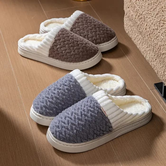 Chaussons d'intérieur antidérapants en peluche pour femmes et hommes