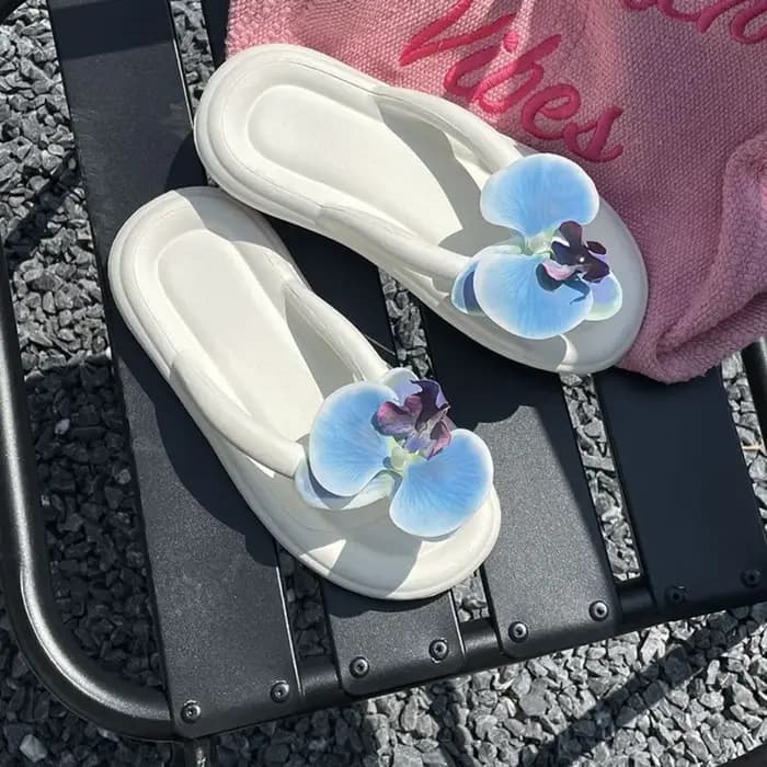Nouvelles tongs EVA antidérapantes d'été à motif chevrons