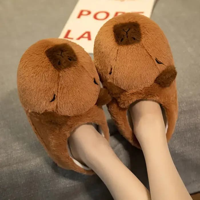 Pantoufles chaudes et épaisses et moelleuses pour la maison
