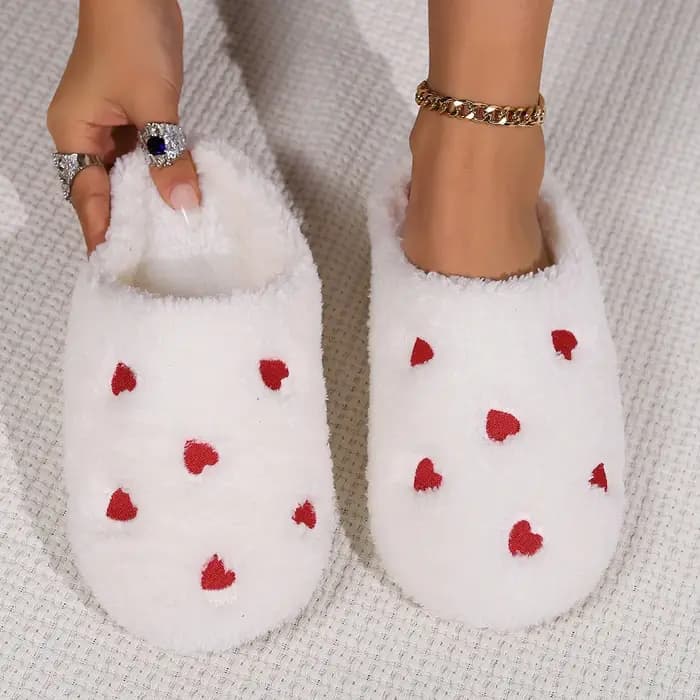 Pantoufles en forme de cœur pour femmes, chaussures à semelle souple, amour, muet, intérieur, confor
