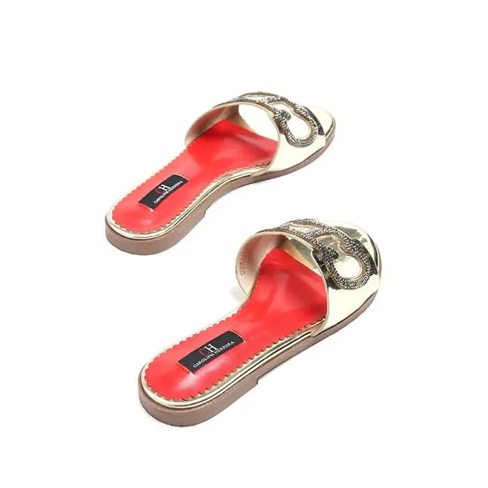 CHCH découpé décoration délicate mode chaussons pour femmes marque