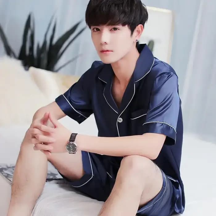 Pyjama en soie glacée pour homme - Ensemble d'été léger avec haut à manches courtes et short ample - Grande taille - Tendance jeunesse