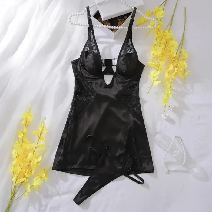 Robe sexy en satin à col en V profond pour femme