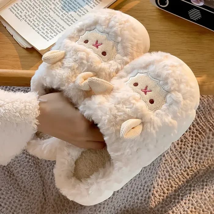 Jolies pantoufles en coton d'agneau pour hommes et femmes